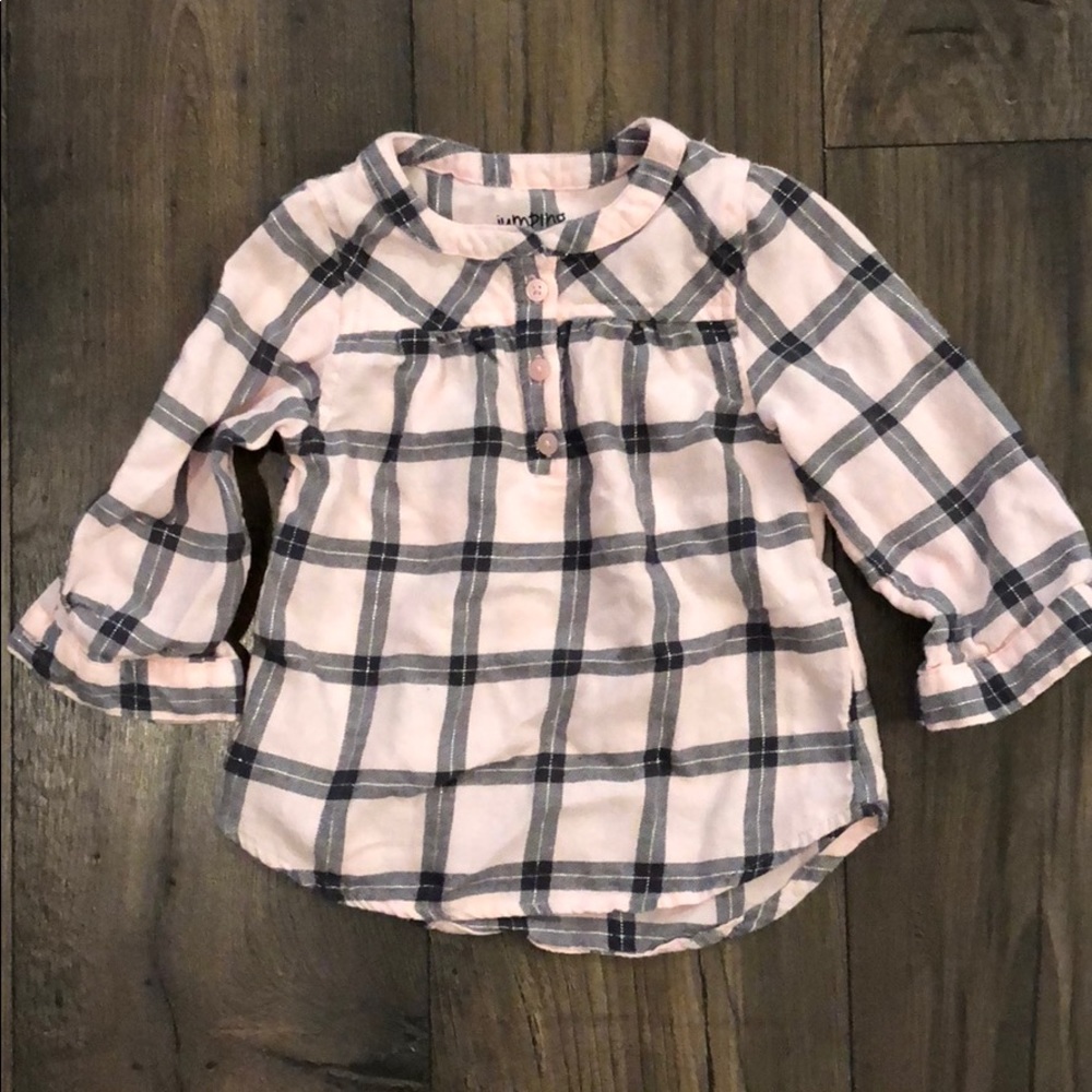 Baby girl top size 18M